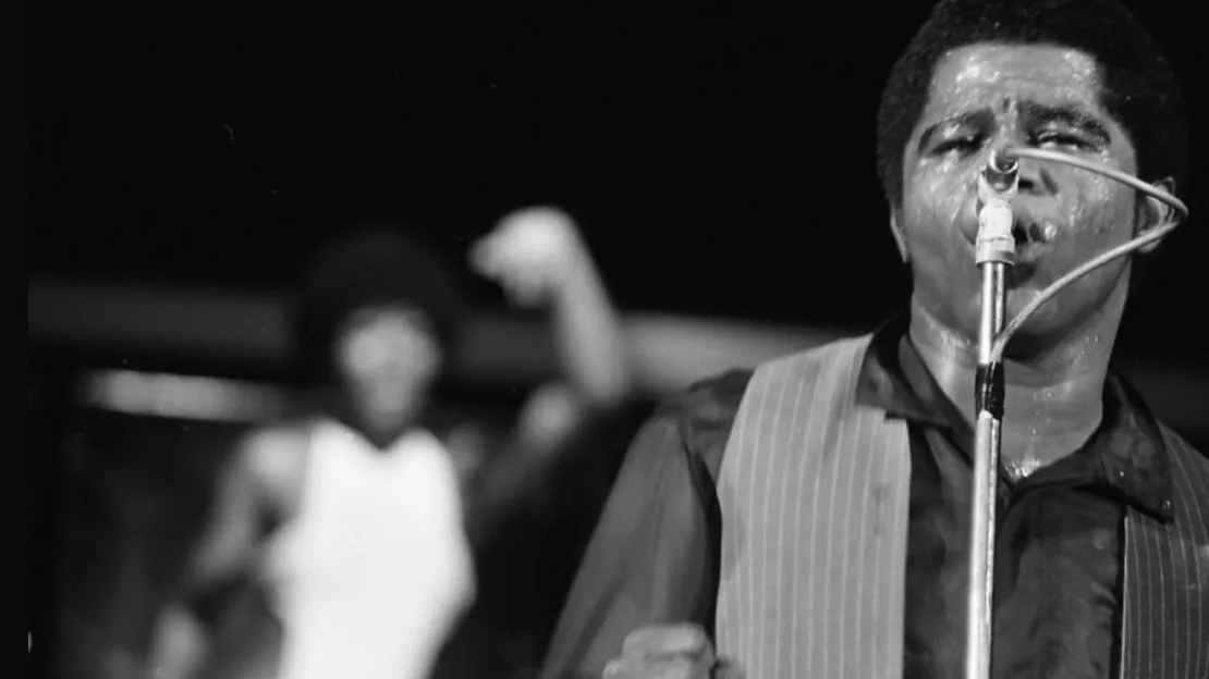 Ce jour où James Brown enflamme la scène de l'Apollo Theater et enregistre un album live légendaire