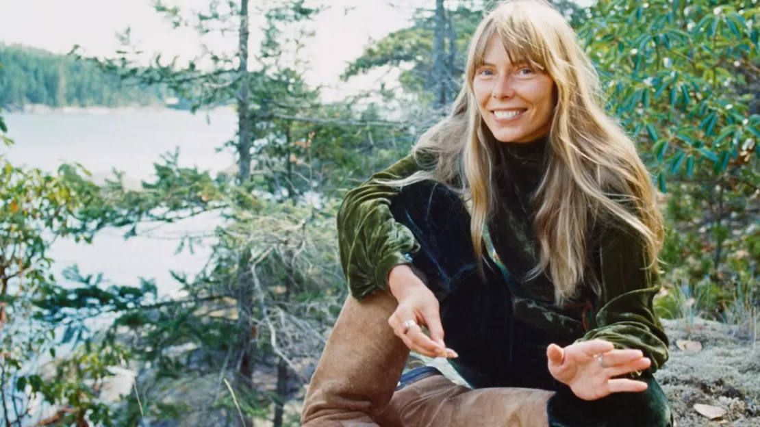 Joni Mitchell, l'icône éternelle de la folk, fête ses 81 ans aujourd'hui