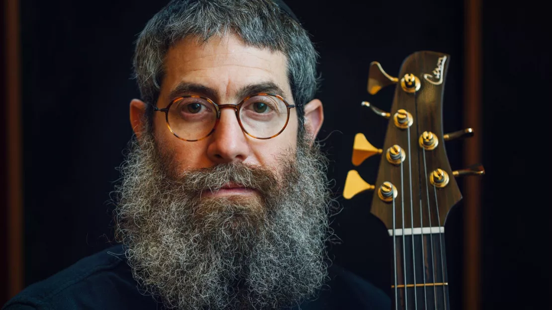 Yosef Gutman Levitt dévoile son album "Why Ten?"